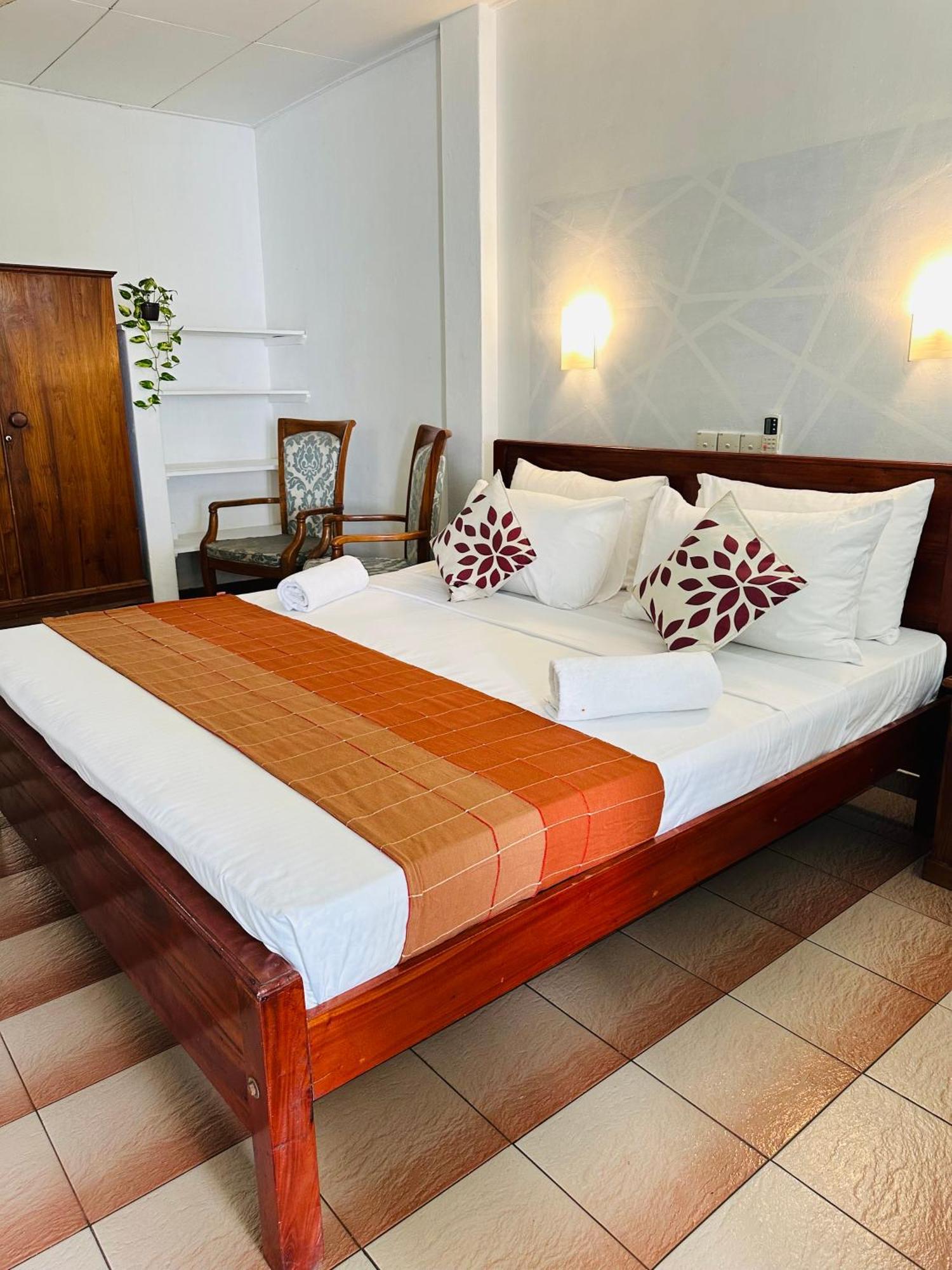 Villa 47 Hikkaduwa Ngoại thất bức ảnh